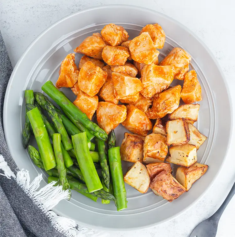 Buffalo Wings and Asparagus