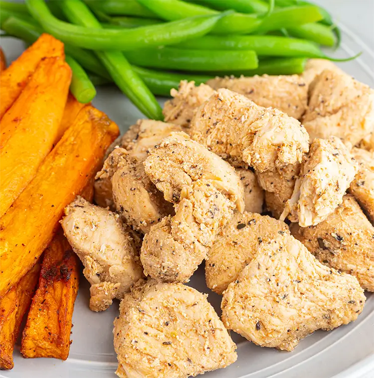 Cajun Chicken with Green Beans | ProMeals Menu