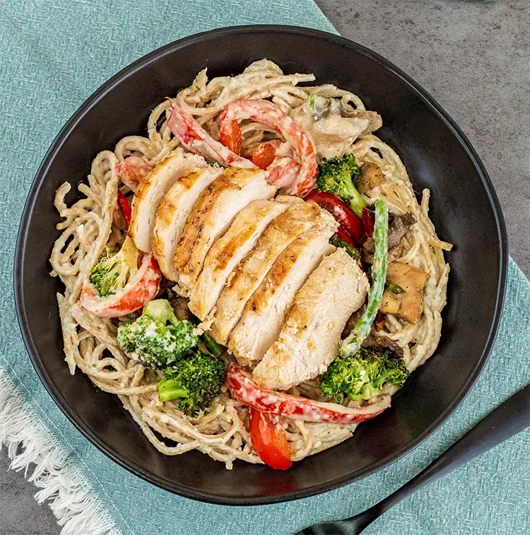 Chicken Alfredo by MyProMeals.com