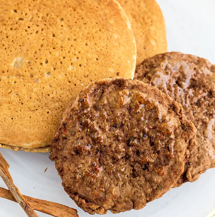 Cinnamon Pancakes & Turkey Sausage | ProMeals Menu