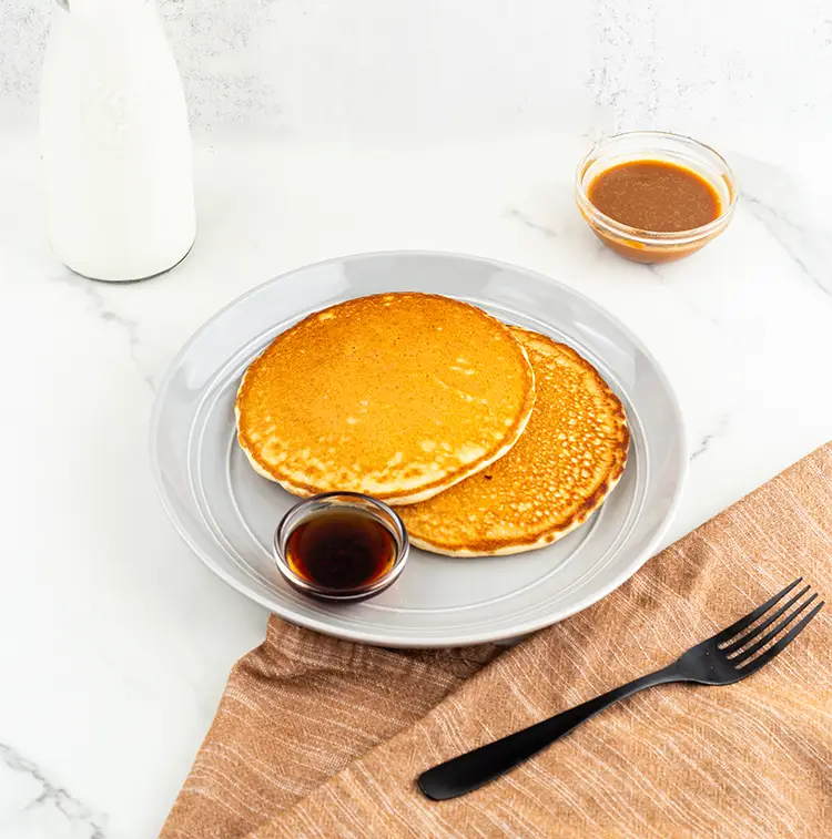PB Caramel Protein Pancakes | Low Calorie Menu