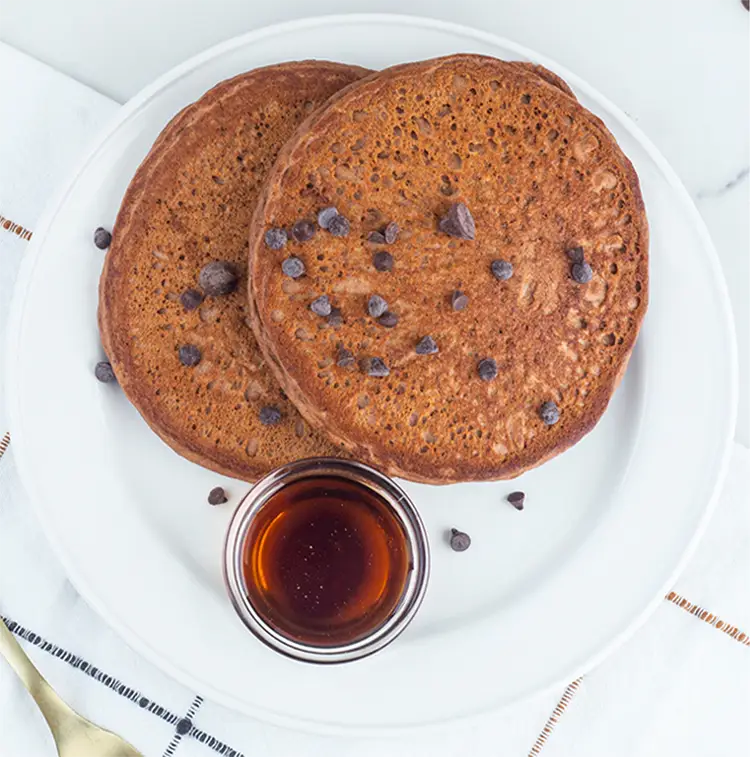 PB Chocolate Protein Pancakes | Low Calorie Menu