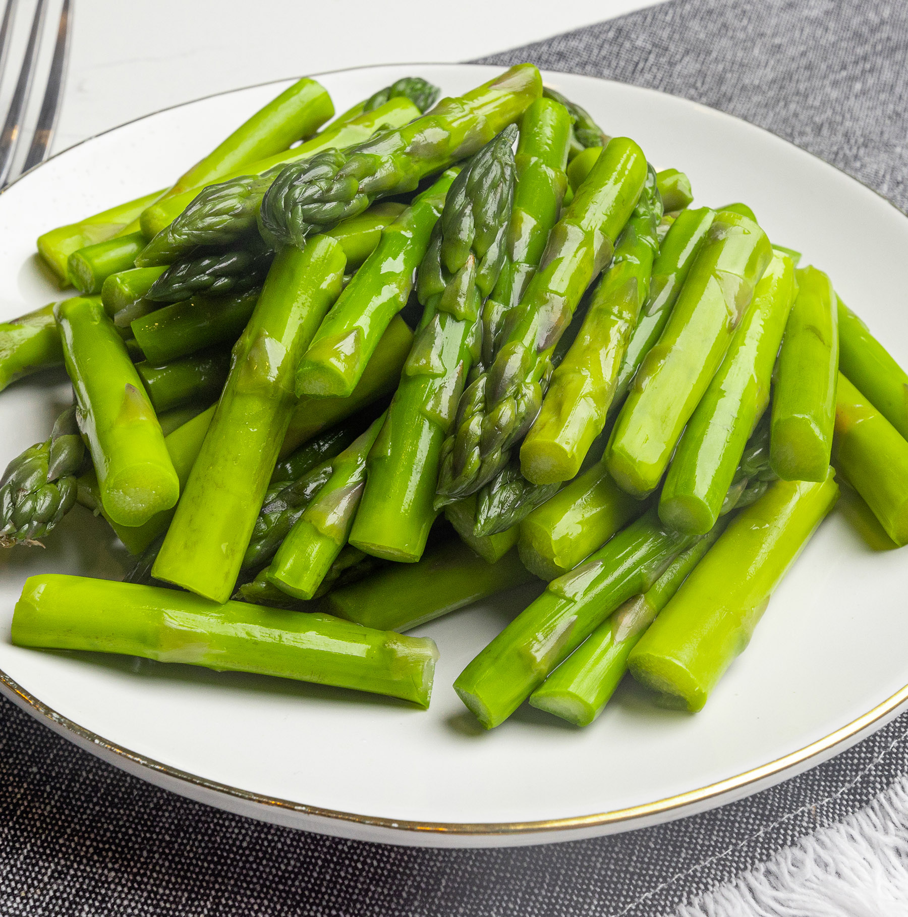 Steamed Asparagus | Low Calorie Menu
